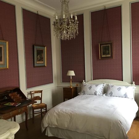 Bed and Breakfast Entre Cour Et Jardin Арас Екстер'єр фото