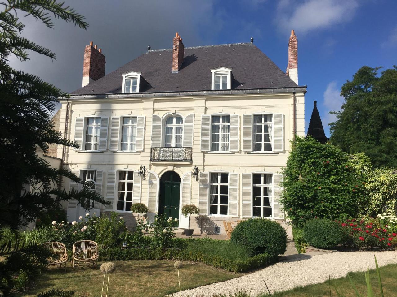 Bed and Breakfast Entre Cour Et Jardin Арас Екстер'єр фото