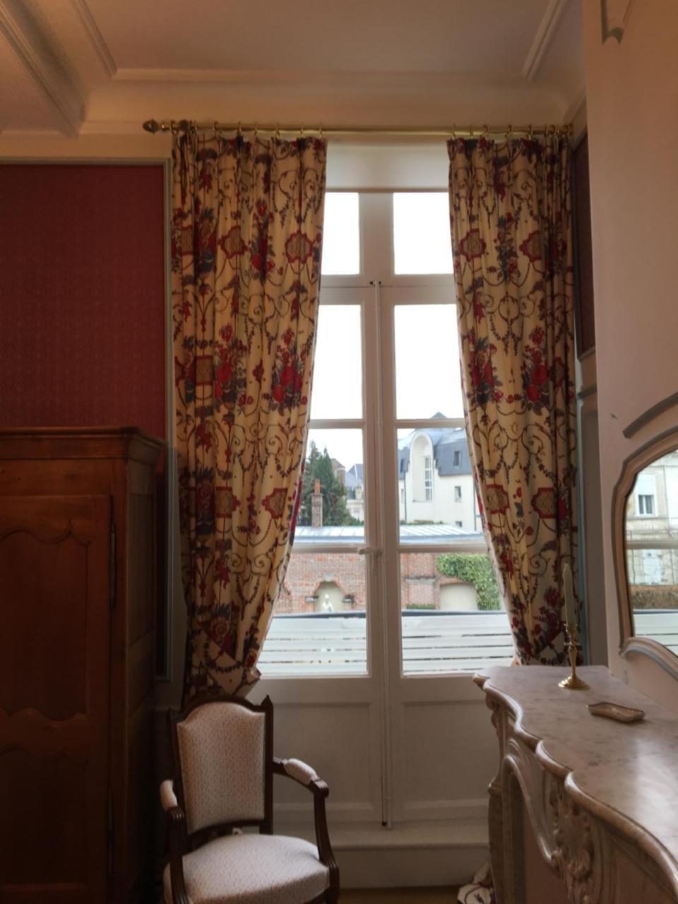 Bed and Breakfast Entre Cour Et Jardin Арас Екстер'єр фото
